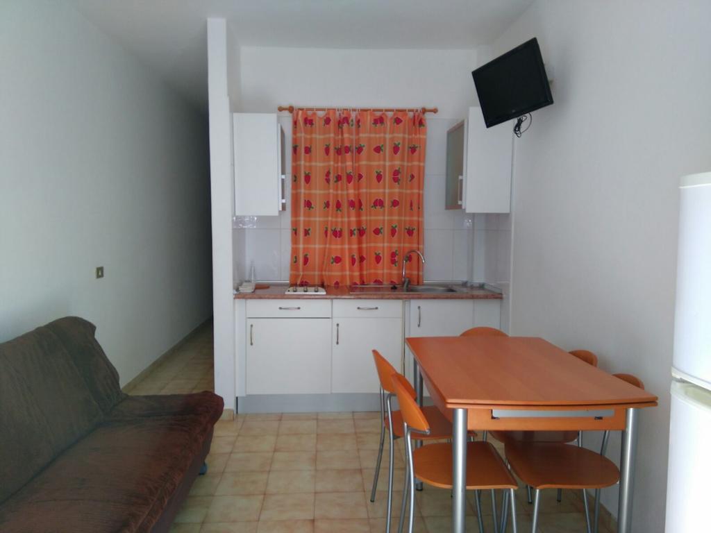Apartamentos Noda Playa de Santiago  Exteriör bild